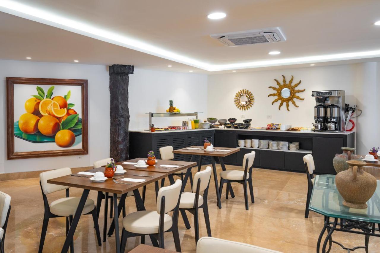 ยูโรสตาร์ อาเซียนดา บิสตา เรอัล Hotel ปลายาเดลการ์เมน ภายนอก รูปภาพ